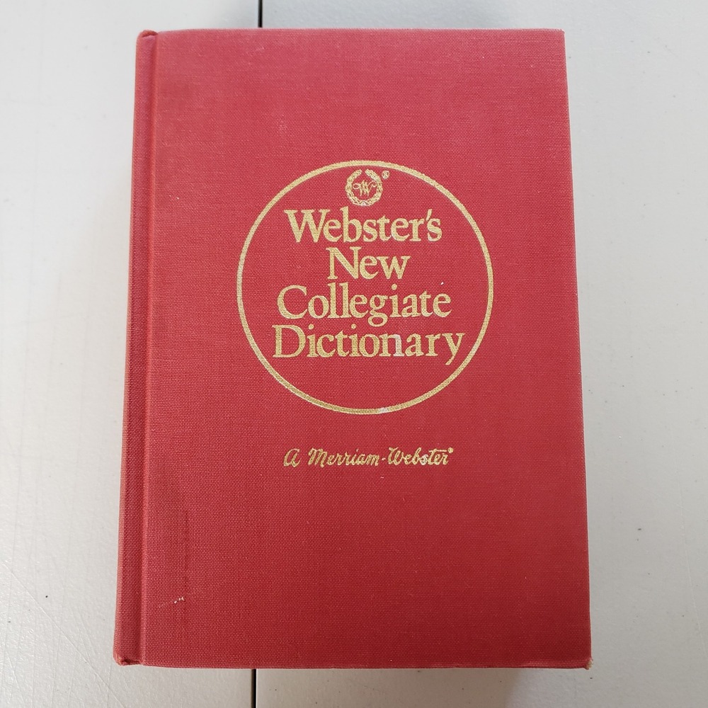 Vintage 1977 Websters New Collegiate Dictionary Red Hardcover Thumb Index